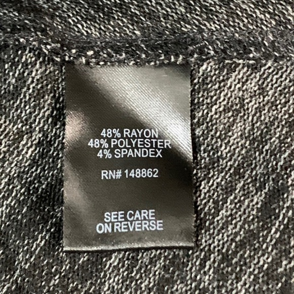 TORRID Women’s Dress, At The Knee, Faux Wrap, Black w/Heather Gray, Plus Sz. 2X - Picture 4 of 16